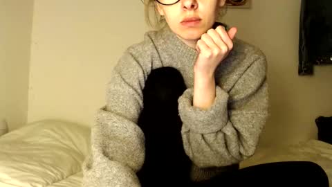 Snapshot of ms__mila chatting on 21, 3, 2026 online show from 21, 3, 2026