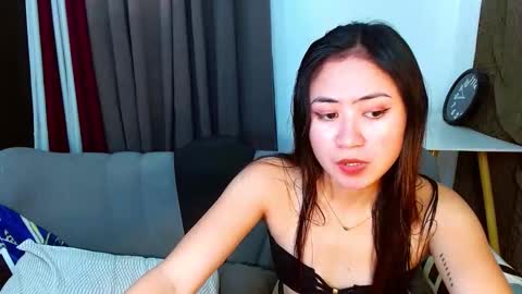 Nicole online show from 6, 11, 2025