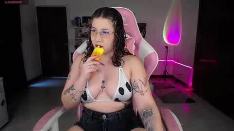 Manuela3 online show from 16, 3, 2026