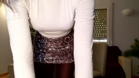 Snapshot of ms_seductive chatting on 11, 11, 2025 Your M online show from 11, 11, 2025