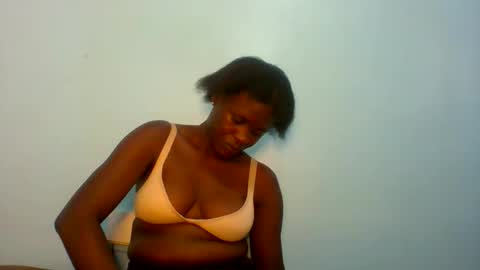 Snapshot of mseseseko0 chatting on 17, 5, 2026 mseseseko0 online show from 17, 5, 2026