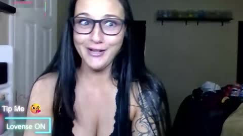 Snapshot of mskinkypunishur chatting on 6, 11, 2025 mskinkypunishur online show from 6, 11, 2025