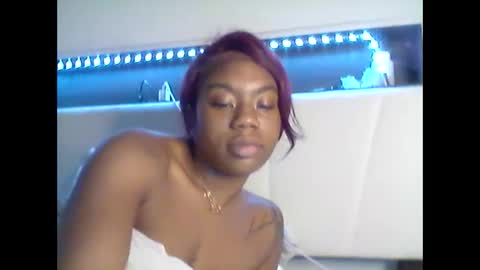 Snapshot of mskitty000 chatting on 22, 12, 2025 mskitty000 online show from 22, 12, 2025