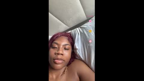 Snapshot of mskitty000 chatting on 5, 1, 2026 mskitty000 online show from 5, 1, 2026