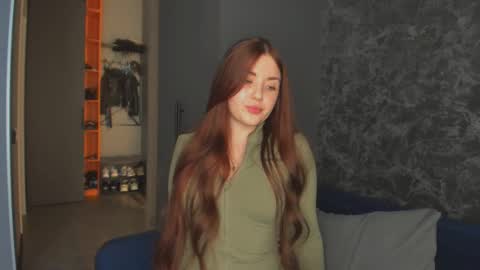 Snapshot of msmexika chatting on 24, 11, 2025 Lucy online show from 24, 11, 2025