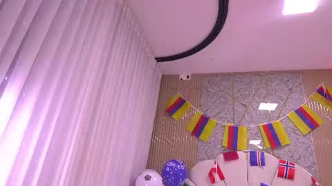 Snapshot of mssburbuja chatting on 2, 7, 2026 Manuela online show from 2, 7, 2026