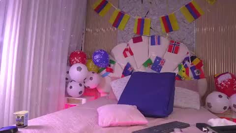 Snapshot of mssburbuja chatting on 9, 7, 2026 Manuela online show from 9, 7, 2026