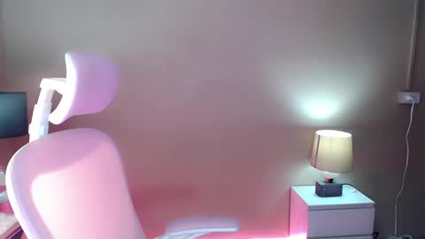 Snapshot of mstefany chatting on 5, 2, 2025 tefany online show from 5, 2, 2025