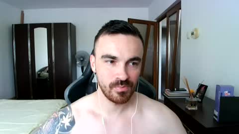 Snapshot of mu5clemania chatting on 15, 6, 2026 Victor online show from 15, 6, 2026