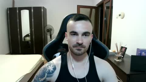 Snapshot of mu5clemania chatting on 17, 7, 2026 Victor online show from 17, 7, 2026