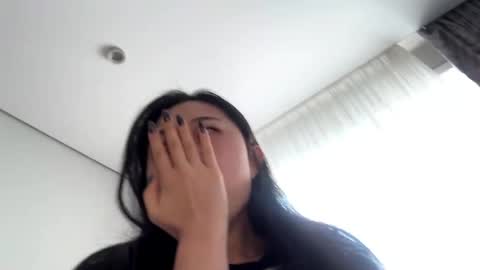 Mia online show from 23, 3, 2026