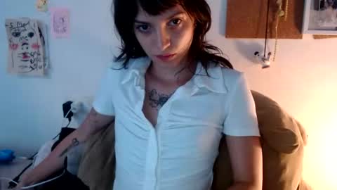 Snapshot of munchi_ chatting on 26, 6, 2026 online show from 26, 6, 2026