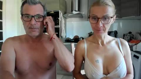Snapshot of munishpunish chatting on 6, 10, 2025 LOVELY JULIA Peter DAY online show from 6, 10, 2025