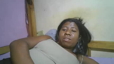 murielleee online show from 17, 4, 2026