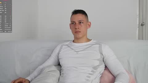 Snapshot of muscle_king_cum chatting on 6, 2, 2026 muscle_king_cum online show from 6, 2, 2026