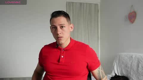 muscle_king_cum online show from 6, 4, 2026