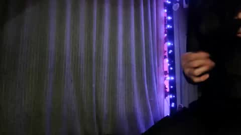 Snapshot of muscle_mommyy chatting on 28, 9, 2025 arami online show from 28, 9, 2025