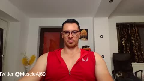 Snapshot of muscleaj69 chatting on 7, 10, 2025 AJ online show from 7, 10, 2025