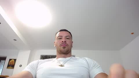 Snapshot of muscleaj69 chatting on 21, 6, 2026 AJ online show from 21, 6, 2026