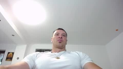 Snapshot of muscleaj69 chatting on 23, 6, 2026 AJ online show from 23, 6, 2026