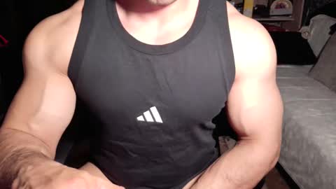 Snapshot of musclebredon chatting on 21, 3, 2026 BRENDON online show from 21, 3, 2026