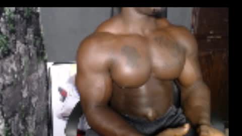 Snapshot of musclegodsammy23 chatting on 9, 1, 2025 musclegod23 online show from 9, 1, 2025