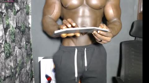 Snapshot of musclegodsammy23 chatting on 21, 1, 2025 musclegod23 online show from 21, 1, 2025