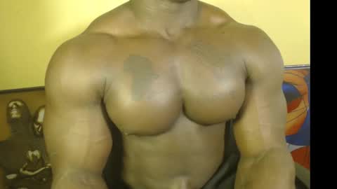 Snapshot of musclegodsammy23 chatting on 6, 3, 2025 musclegod23 online show from 6, 3, 2025