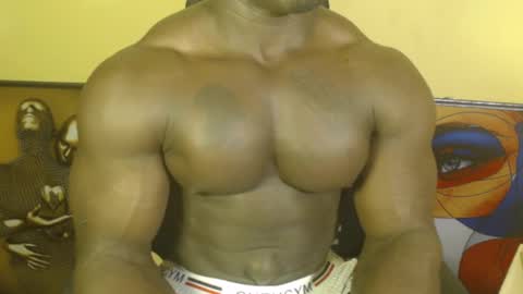 Snapshot of musclegodsammy23 chatting on 6, 3, 2025 musclegod23 online show from 6, 3, 2025