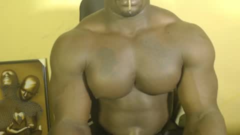 Snapshot of musclegodsammy23 chatting on 10, 3, 2025 musclegod23 online show from 10, 3, 2025