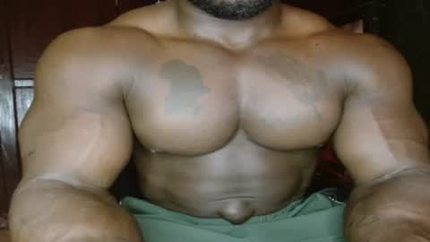 musclegod23 online show from 24, 7, 2026