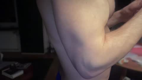 musclehair3 online show from 17, 2, 2025