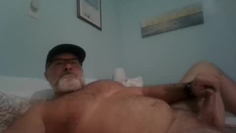 Snapshot of musclemeat41 chatting on 22, 10, 2025 musclemeat41 online show from 22, 10, 2025