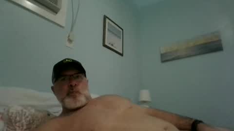 Snapshot of musclemeat41 chatting on 23, 2, 2026 musclemeat41 online show from 23, 2, 2026