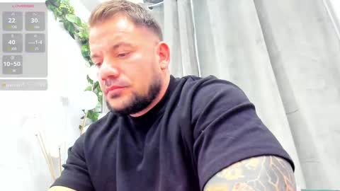 MuscleMonster31 online show from 17, 2, 2025