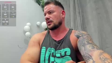 MuscleMonster31 online show from 22, 2, 2025