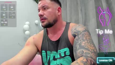 MuscleMonster31 online show from 3, 3, 2025
