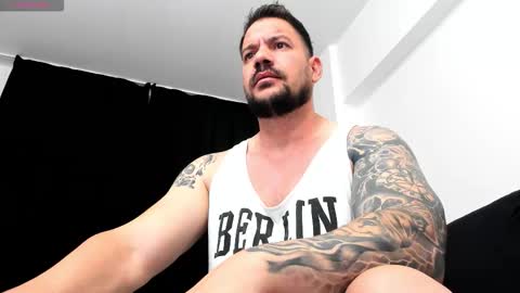 MuscleMonster31 online show from 28, 9, 2025