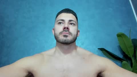 Snapshot of muscularmaster chatting on 25, 12, 2024 muscularmaster onlyfans online show from 25, 12, 2024