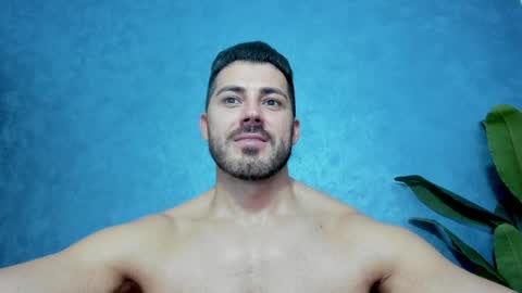 Snapshot of muscularmaster chatting on 5, 1, 2025 muscularmaster onlyfans online show from 5, 1, 2025