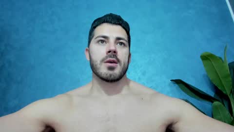 Snapshot of muscularmaster chatting on 3, 2, 2025 muscularmaster onlyfans online show from 3, 2, 2025