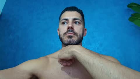 muscularmaster onlyfans online show from 17, 7, 2026
