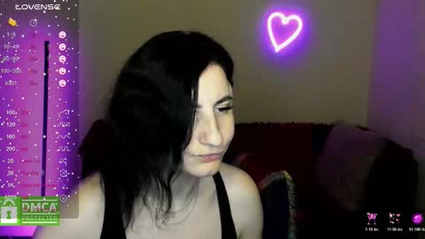 Snapshot of muse_kitty_jenia chatting on 27, 11, 2025 Jenya online show from 27, 11, 2025