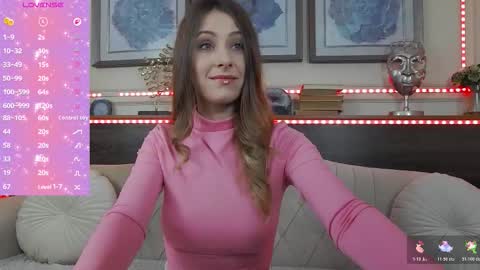 Luna  online show from 8, 11, 2025