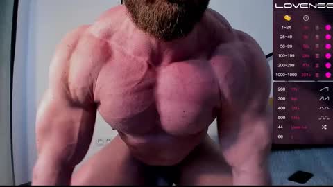 Snapshot of musscle_king chatting on 1, 3, 2025 Artemius online show from 1, 3, 2025