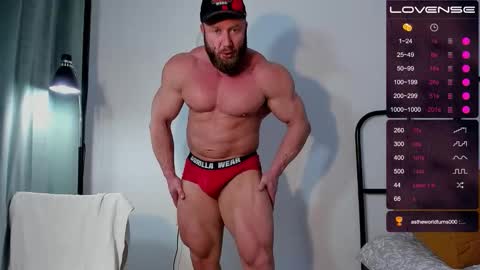 Snapshot of musscle_king chatting on 30, 11, 2025 Artemius online show from 30, 11, 2025