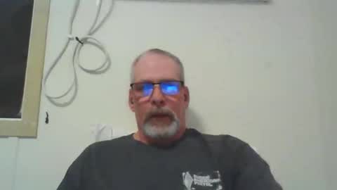 Snapshot of mustang_daddy chatting on 28, 2, 2026 307MountainMan online show from 28, 2, 2026