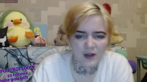 Snapshot of mustardgirl chatting on 26, 4, 2026 ZZ TOP online show from 26, 4, 2026