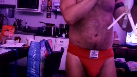 Snapshot of muttbatorman chatting on 1, 10, 2025 Apebator online show from 1, 10, 2025