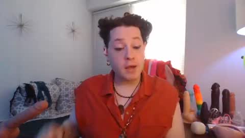 Snapshot of mxsissycharlotte chatting on 6, 5, 2026 Mx Charlotte online show from 6, 5, 2026